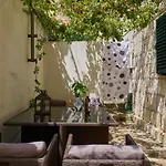 Apartman Just A Step To The Old Gates *